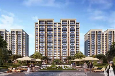 紧邻清河实验河畔豪庭四室精装修电梯好楼层